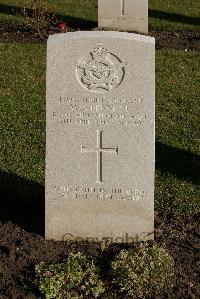 Harrogate (Stonefall) Cemetery - Bennett, Wilfred Stuart